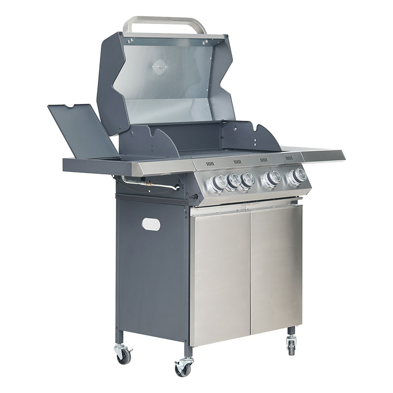 BBQ With Burner